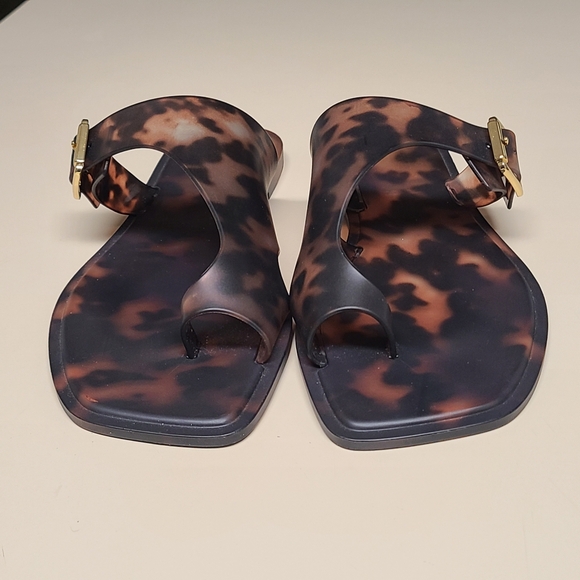 Vince Camuto Shoes - Vince Camuto Jicarlie slip on sandals size 8